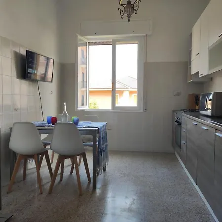 Vicino Al Mare Con Parcheggio Apartamento