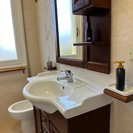 Vicino Al Mare Con Parcheggio Apartment *